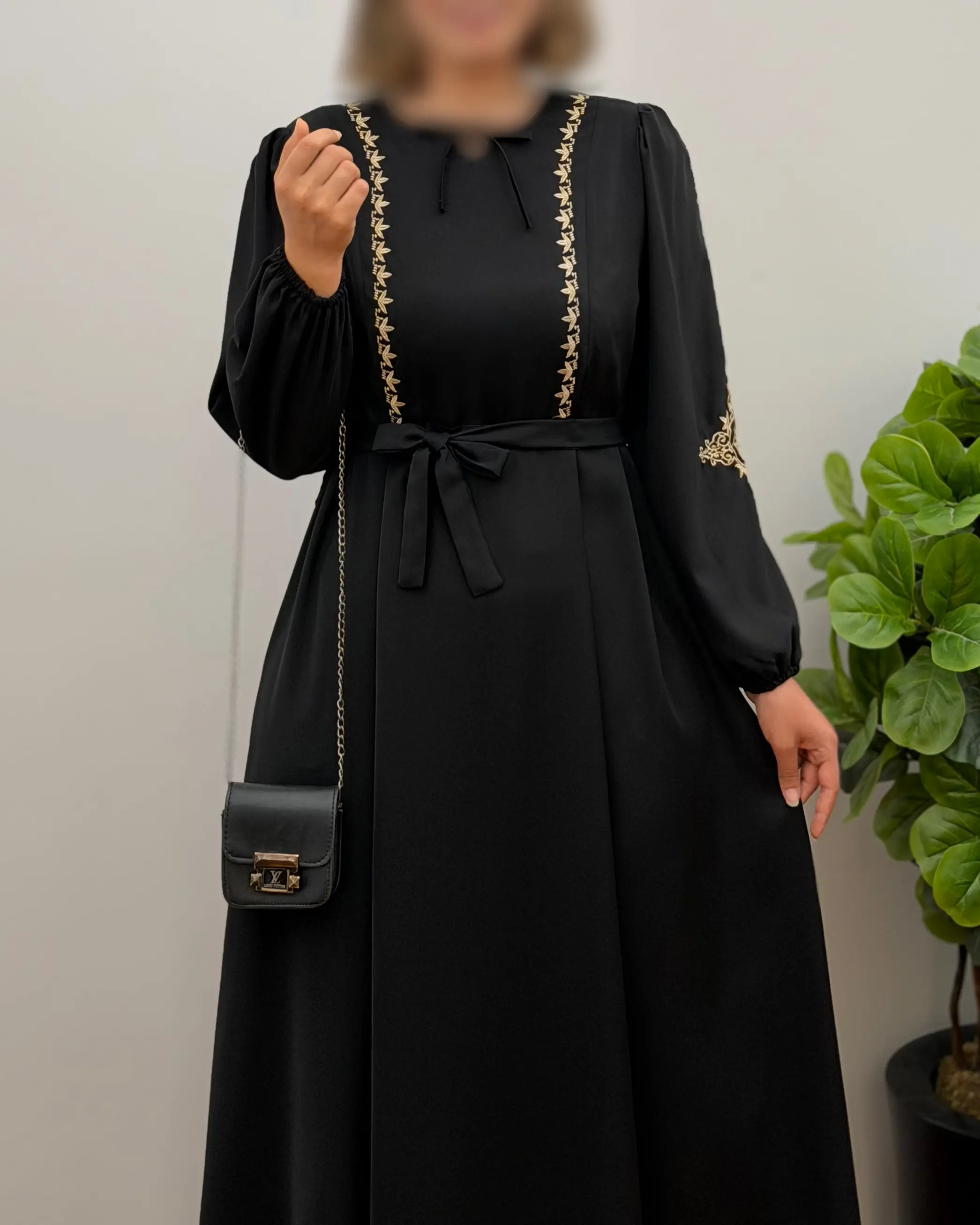 پیراهن مانتویی زنانه الیزه گلدوزی